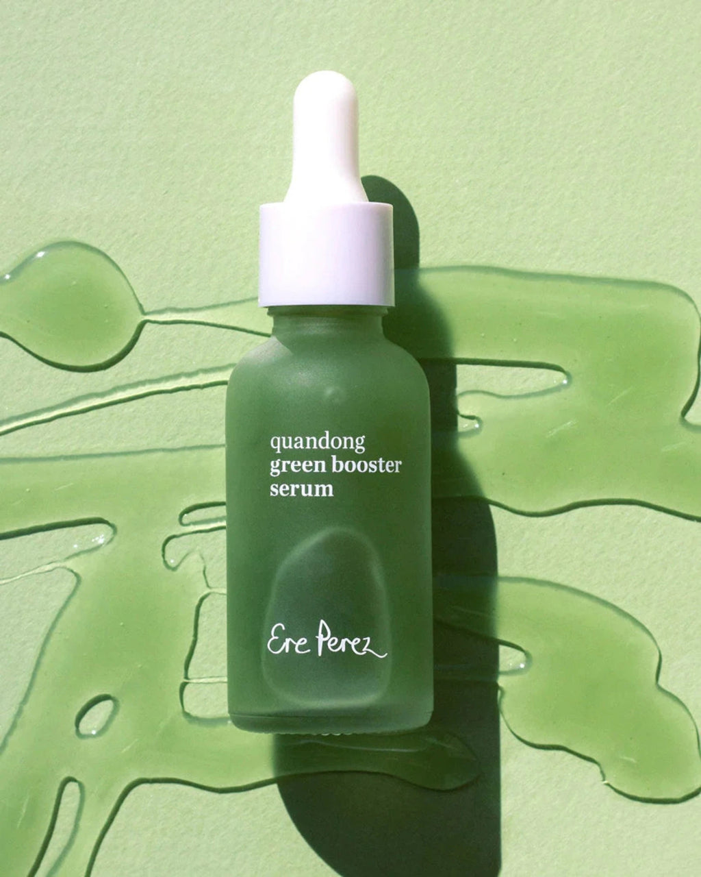 Give your skin a dose of nutritive greens! Packed full of an antioxidant-rich blend of superfood ingredients to support a healthy, glowing complexion. Promotes supple skin Calms inflammations  Balances oily or acne-prone skin All skin types, suits sensitive skin Vegan and cruelty-free