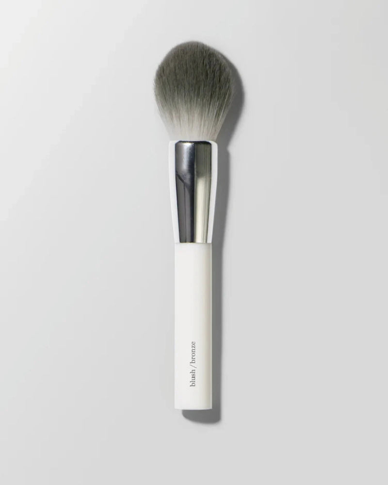 Eco Vegan Blush & Bronze Brush .Deliciously soft vegan bristles designed for perfect powder application. Take it with you to add blush or bronzer throughout the day.