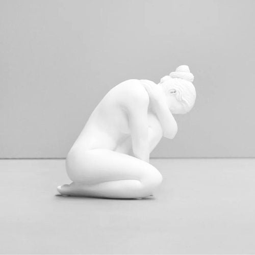 White Moose Georgie Body Sculpture i
