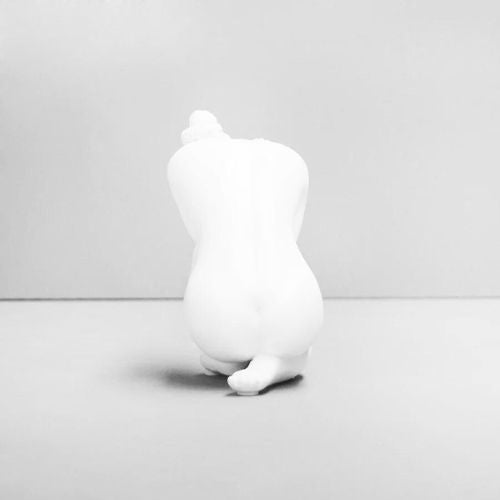 White Moose Georgie Body Sculpture i